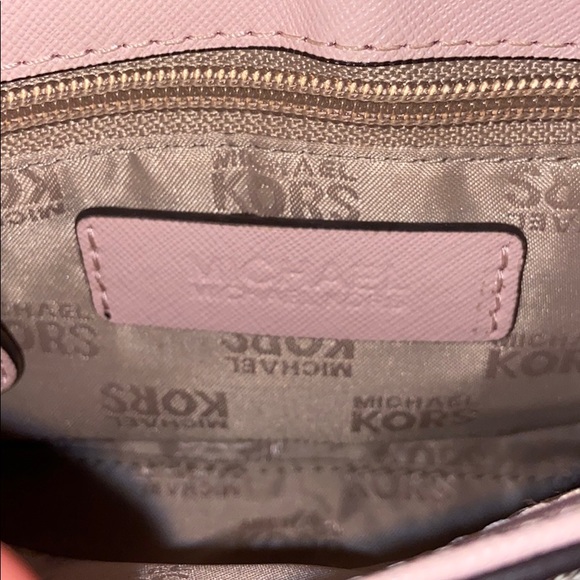 Michael Kors Crossbody Bag - Picture 5 of 7